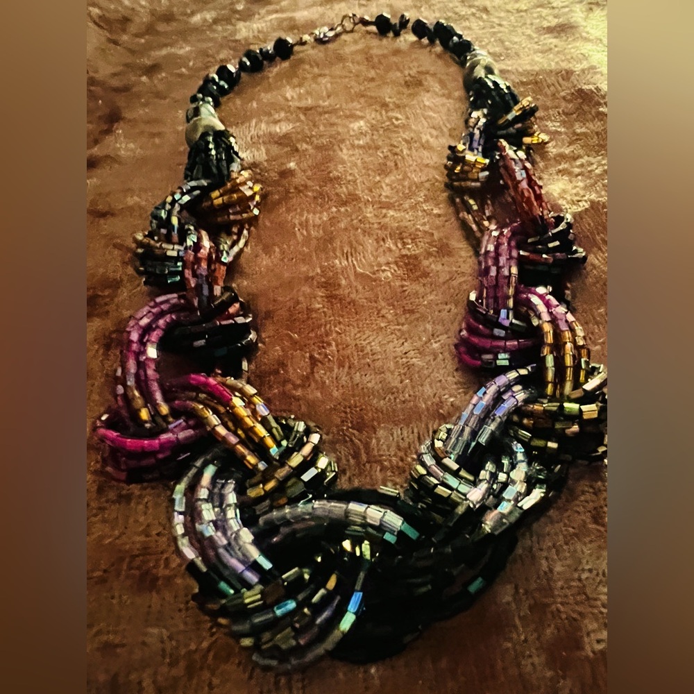 Beaded necklace
